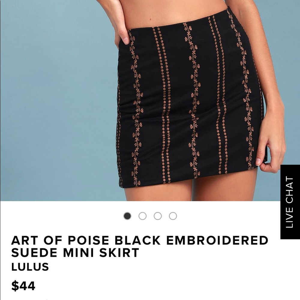 Embroidered skirt🌸